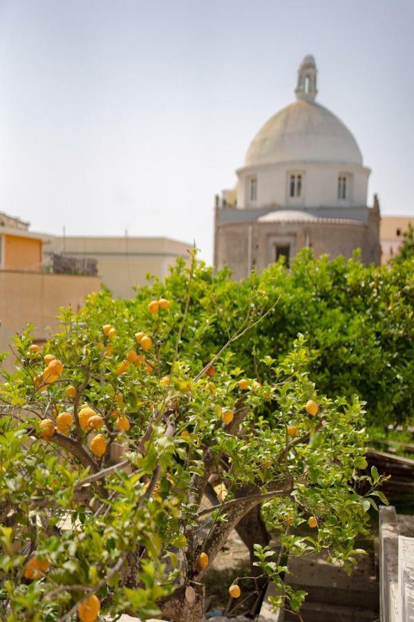 Le Corti Villa Procida Buitenkant foto